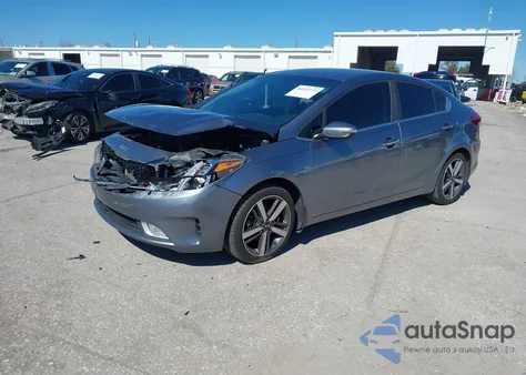 2018 Kia Forte Ex z USA, uszkodzony, nr VIN 3KPFL4A88JE250933